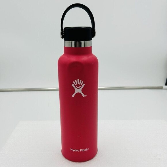 Hydro Flask 21 oz Standard Mouth Insulated Hot Pink Bottle with Flex Cap Clean - Picture 1 of 11